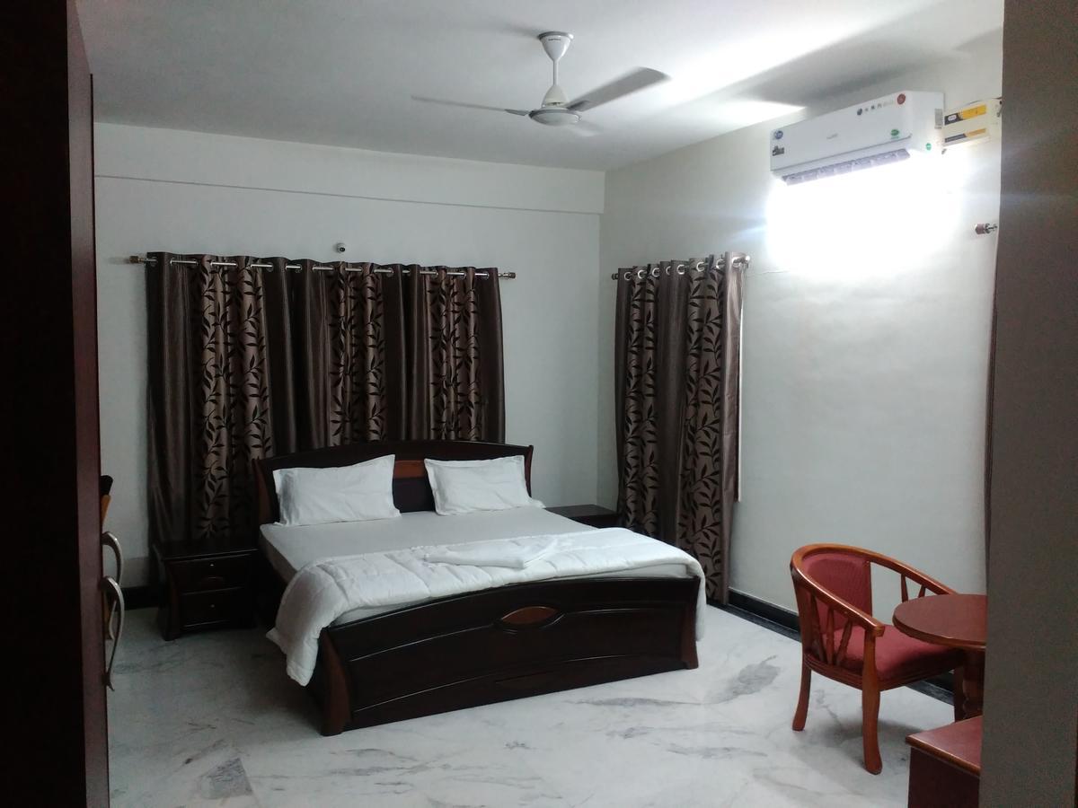 Fresh Living Prime Banjara Otel Haydarabad Dış mekan fotoğraf